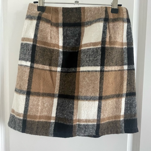 SHEIN Dresses & Skirts - Plaid Tan and Black Women's Skirt